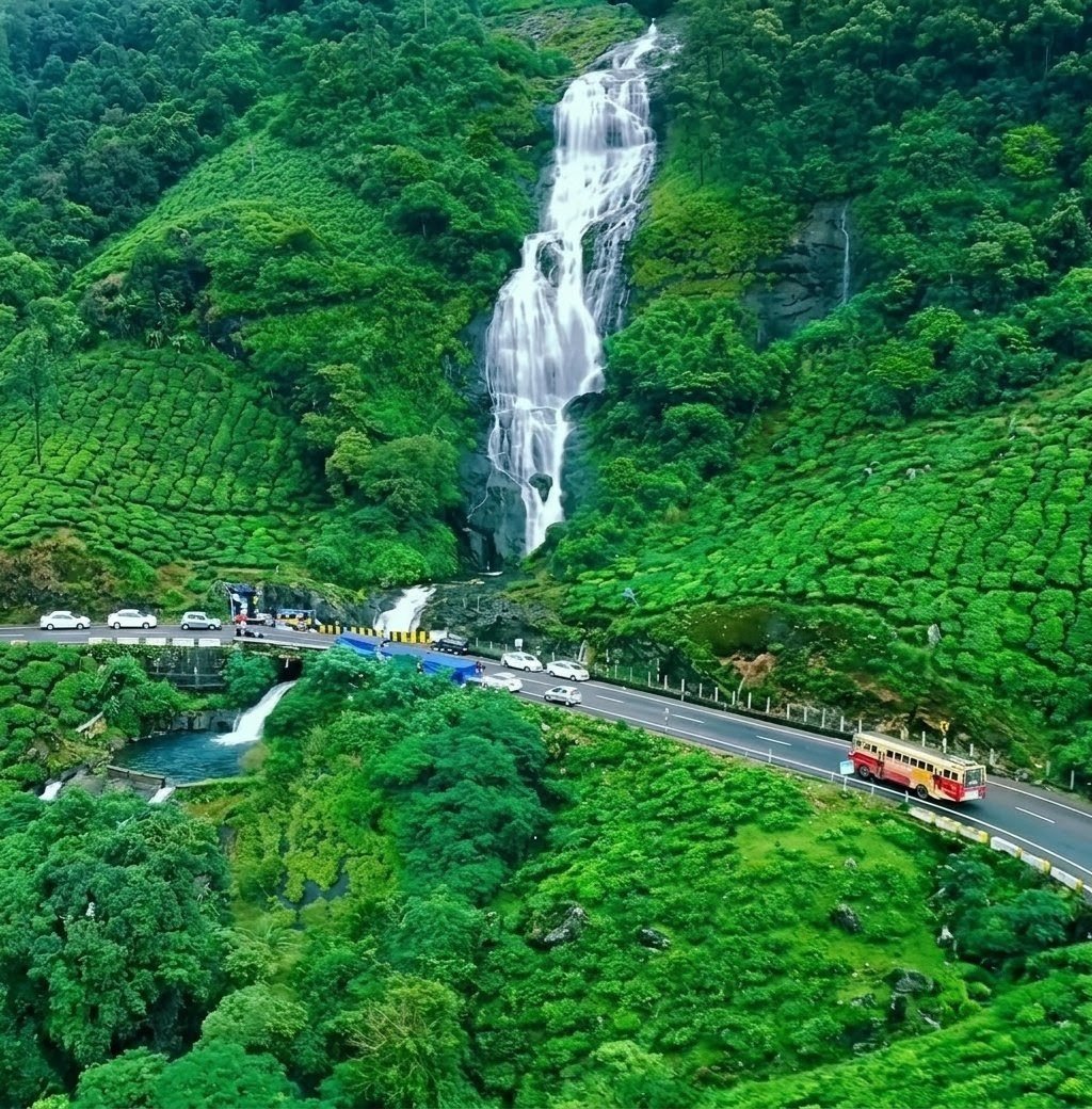 Munnar Hills Tour Packages